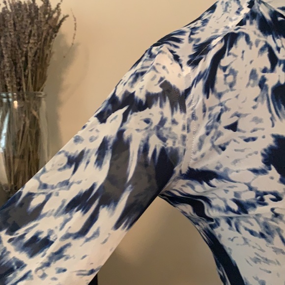 GUESS tie dye dress, size small, HAS POCKETS! β₯οΈ - Picture 3 of 15